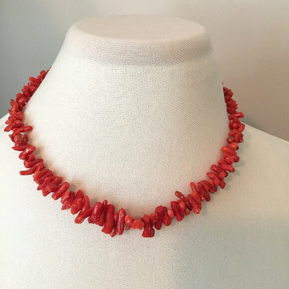 Vintage Natural Branch Red Coral Necklace - Picture 2 of 7